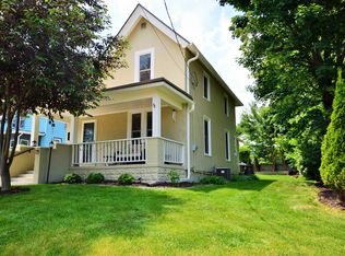 114 3rd St, Waukesha, WI