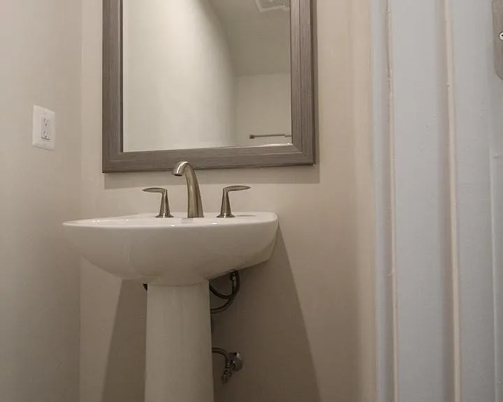 22383 Roanoke Rise Ter — Photo 14
