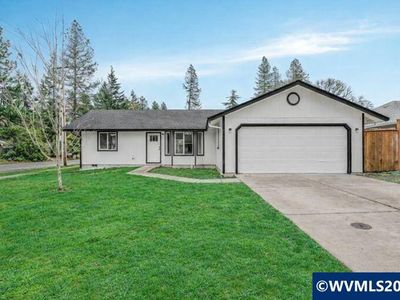 87667 Oak Island Dr, Veneta, OR, 97487