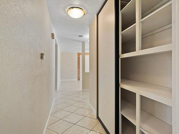 4th image of 17970 Pitache St