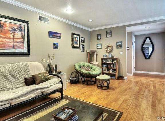 4th image of 1114 Valley Cir