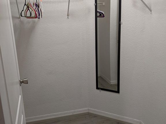 3rd image of 106 SW Peacock Blvd #4102