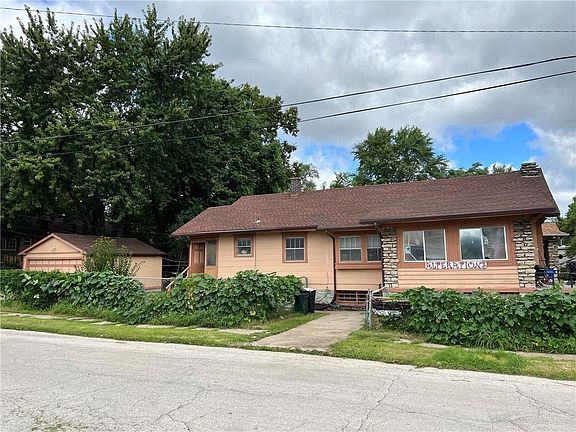 3rd image of 2400 N 11th St