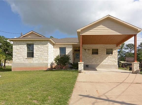 3rd image of 142 Pahoiki Ln