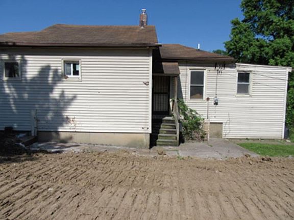 4th image of 1039 Baden Ave