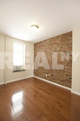 Rented by REAL New York | media 4