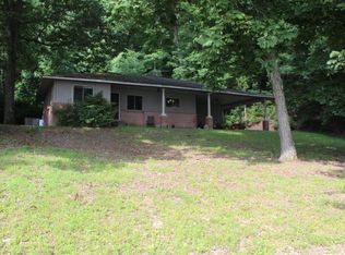 8745 Pt Mason Rd, Big Sandy, TN 38221