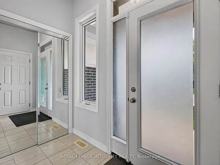 129 Umbra Pl — Photo 5