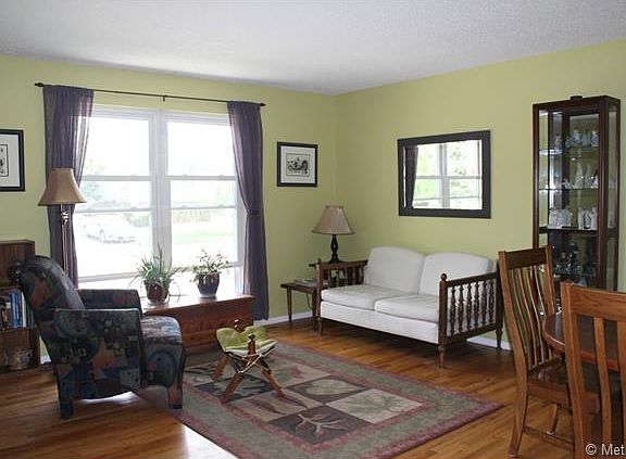 4th image of 18034 E Atlantic Dr