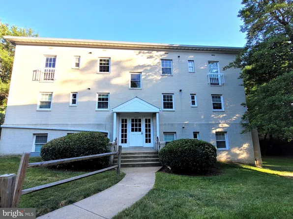 2910 Willston Pl APT 202, Falls Church, VA 22044