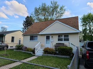 1238 Lester Ave, Ypsilanti, MI