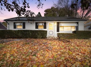 2420 W Alvina Ave, Milwaukee, WI 53221