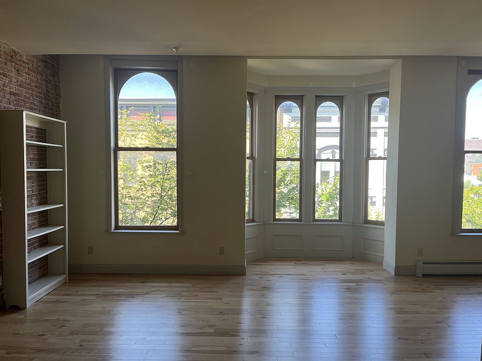 Windows overlooking College St