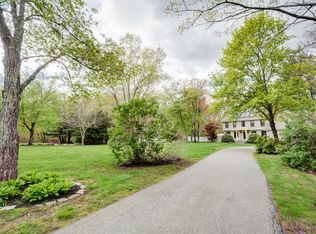 68 Wildwood Rd, Andover, MA 01810