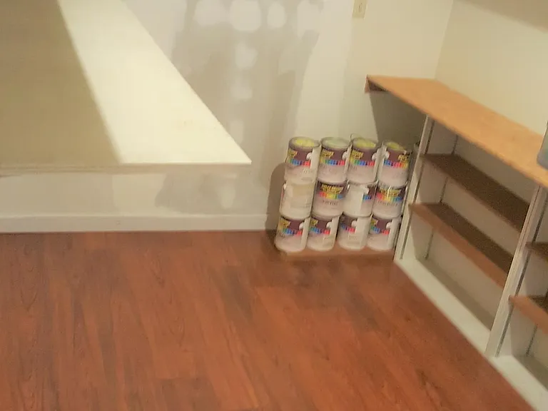 1075 Danbury Dr — Photo 15