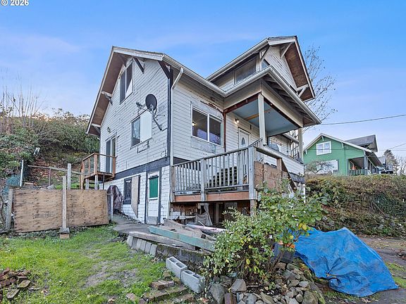 3rd image of 808 W A Loop