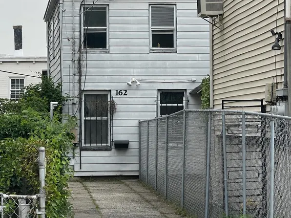 162 Summit Avenue image 1 of 11