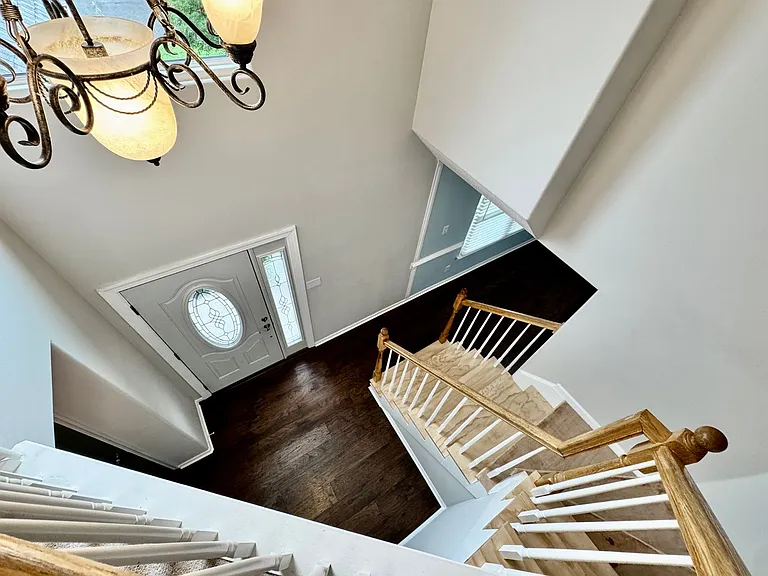 1733 Bernstein Dr — Photo 6