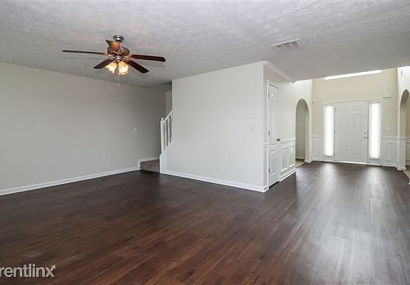 03-LivingRoom