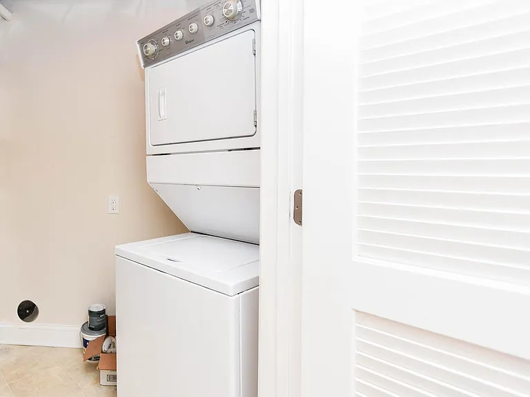 3910 Doc Berlin Dr #13 — Photo 34