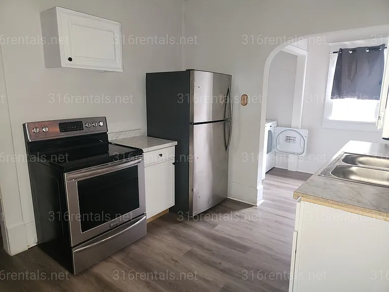 1152 N Cleveland Ave — Photo 9