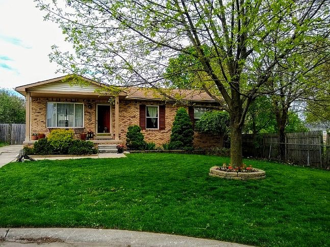1st image of 28050 Pierce Ct