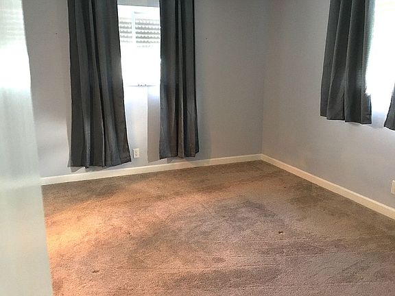 5th image of 2856 Garden Dr S APT 210