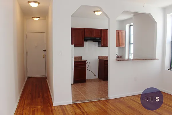 Rented by RES New York | media 13