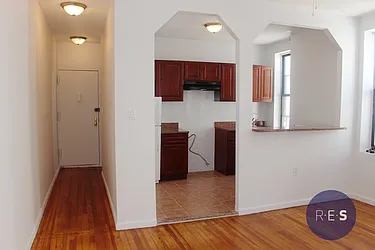 Rented by RES New York