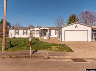 4954 Locust Ct, Sweet Home, OR 97386