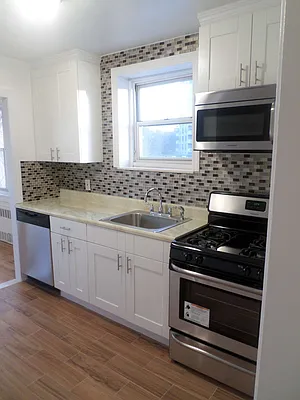 Rented by Impact Real Estate Management | media 17