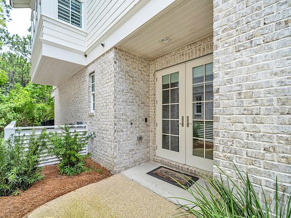 5th image of 4393 Bahia Ln
