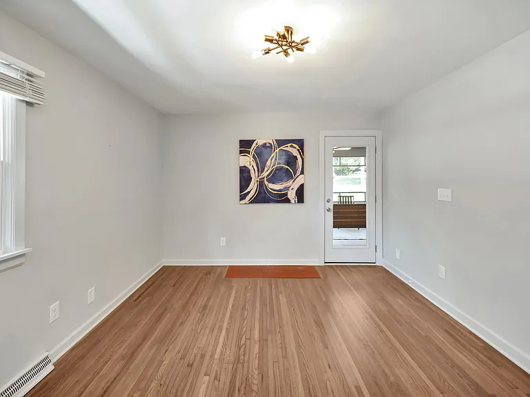 316 Hillsboro St — Photo 17