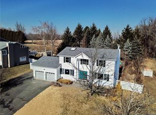 33 Bubenko Dr, Garnerville, NY 10923