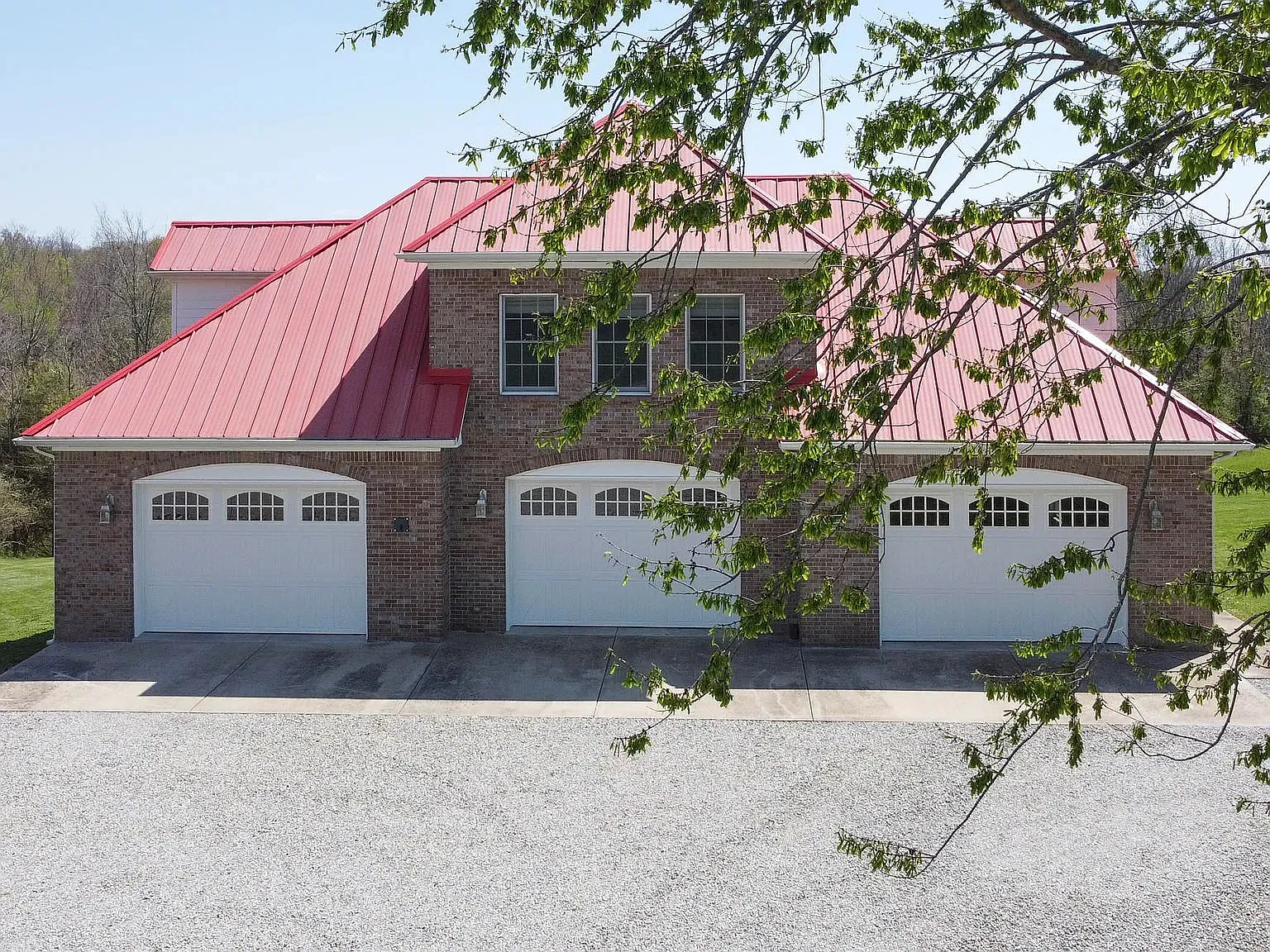 212 Hickory Lane - 1 — Photo 1