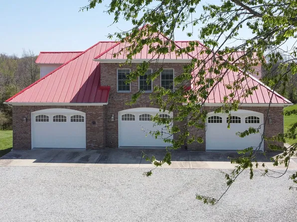 212 Hickory Ln, Bloomfield, KY 40008