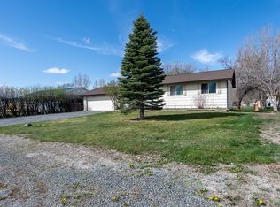 606 S Walnut St, Townsend, MT 59644