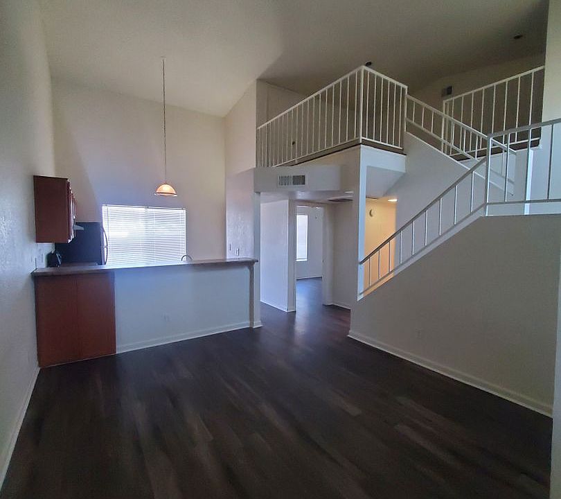1st image of 4828 W Orangewood Ave Unit 238