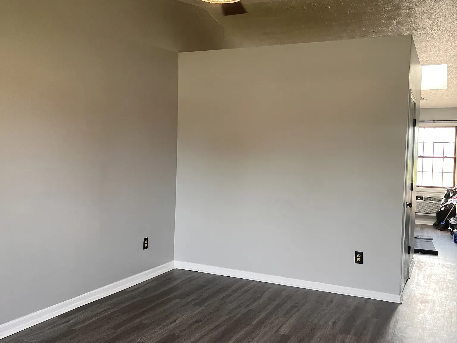 1480 Wayne Street - D — Photo 1