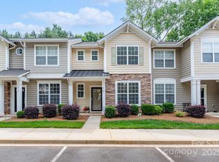 916 Coffee Tree Ln, Rock Hill, SC 29732
