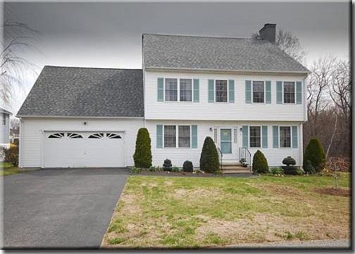 1st image of 6 Fairway Dr