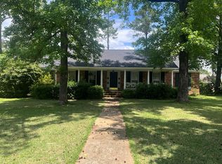 2211 Westmorland Dr, Albany, GA 31721