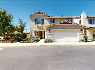 1404 Chinaberry Ln, Beaumont, CA 92223