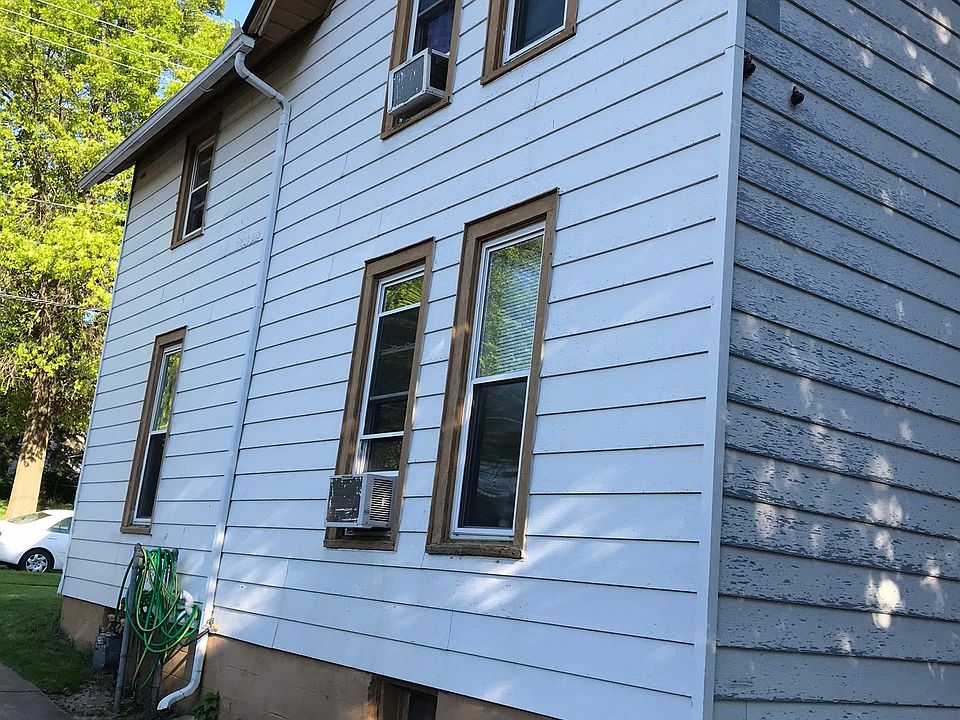 1st image of 411 12th St #2