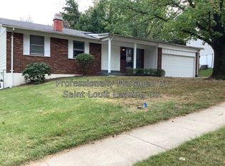 5218 Ville Rosa Ln, Hazelwood, MO