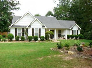 95 Shelby Blf, Sharpsburg, GA 30277