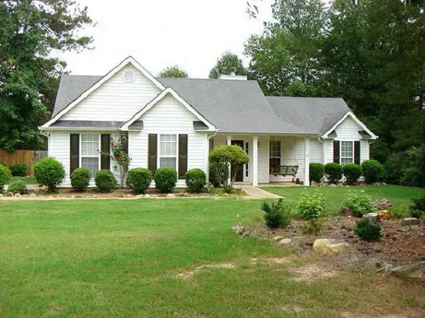 95 Shelby Blf, Sharpsburg, GA 30277