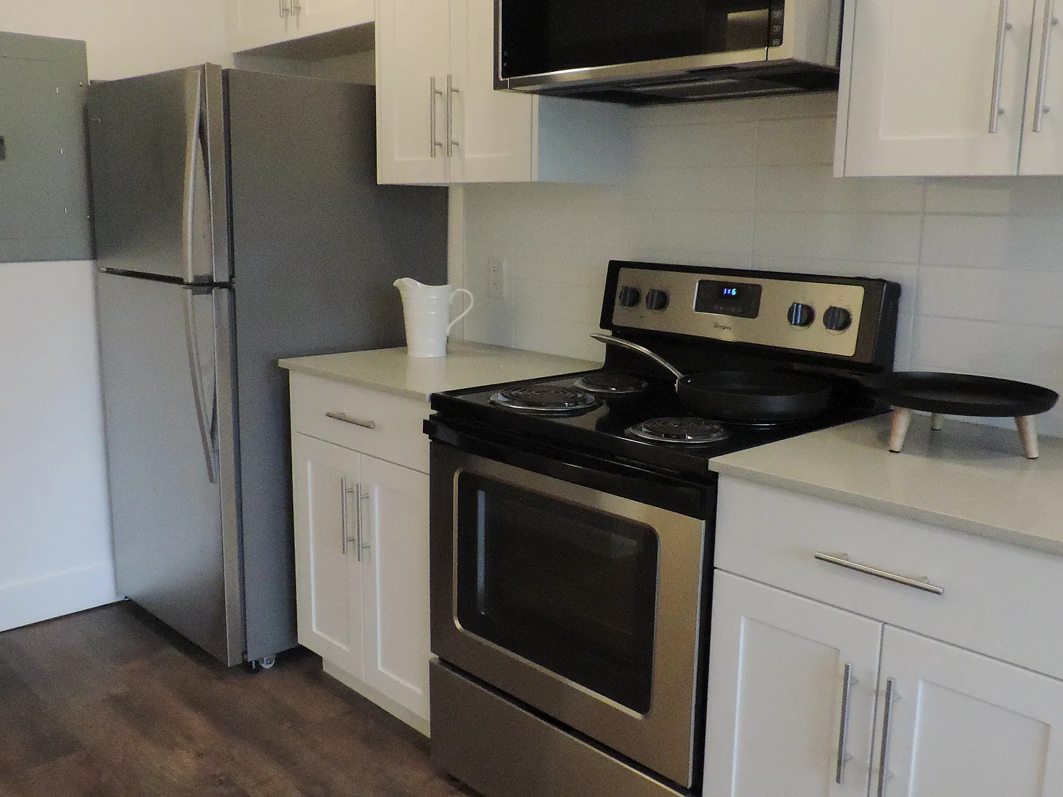 366 East 3rd Street North Vancouver — Photo 2