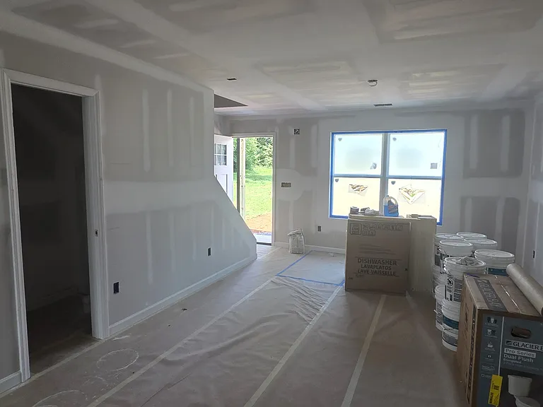 219 Mullican St #1 — Photo 9