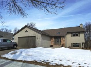 1211 36th St SW, Rochester, MN 55902